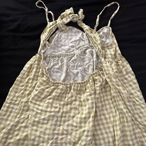 Green picnic printed dress